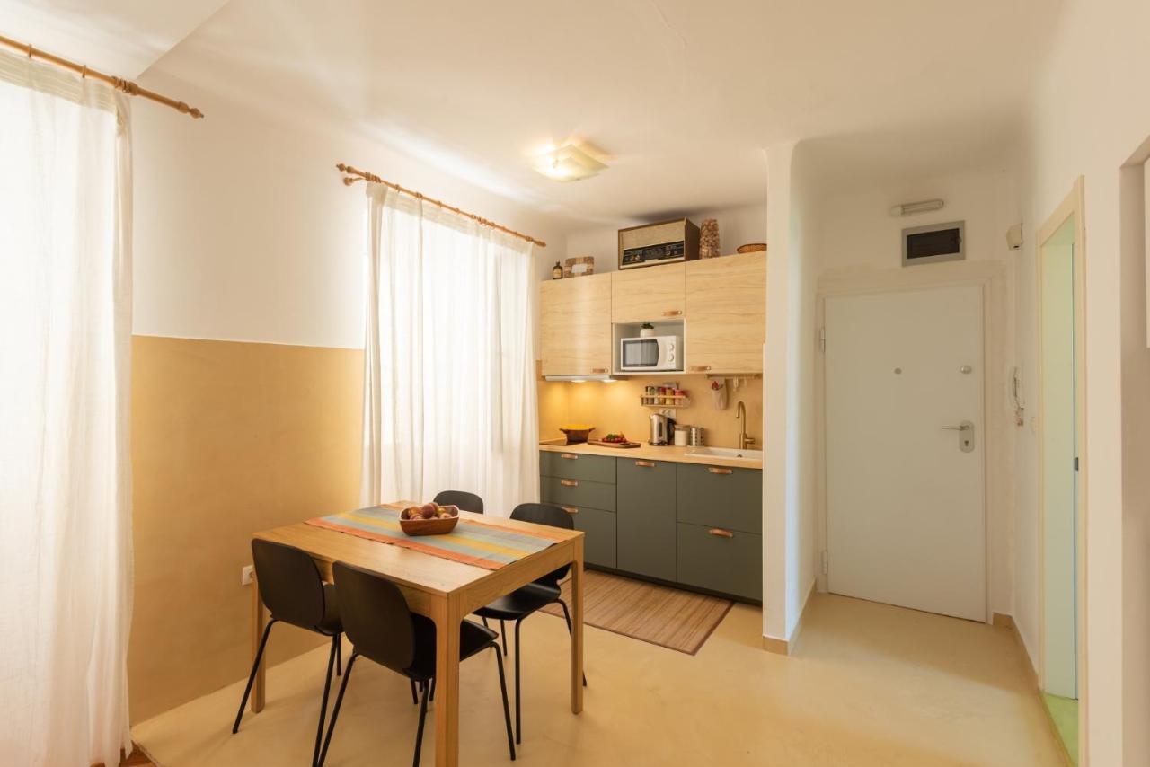 Pula City Apartment With Private Parking Free Exterior foto